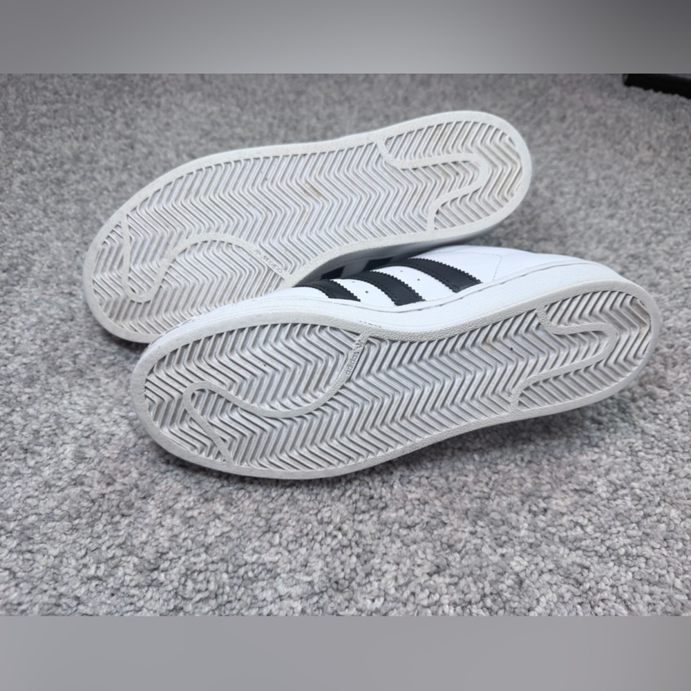 adidas superstar white sneakers women’s size 8 - Picture 4 of 7